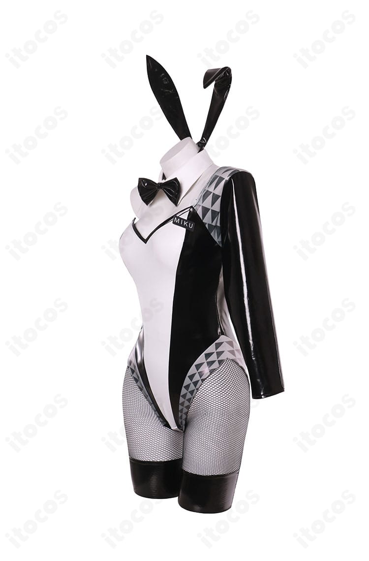 初音ミク バニーVer. 左側面カット。髪飾りと胸飾りの位置関係、シルエットのバランスが見える画像。