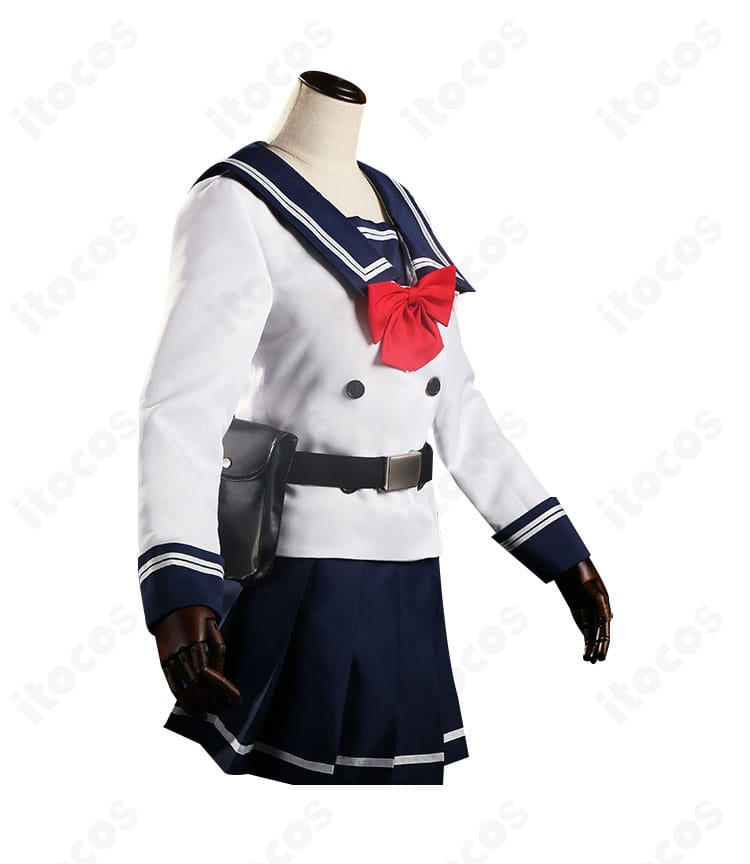 本城遊理 コスプレ衣装の側面画像。スカートのフレア感とベルト・ホルスターの見え方が分かるアングル。