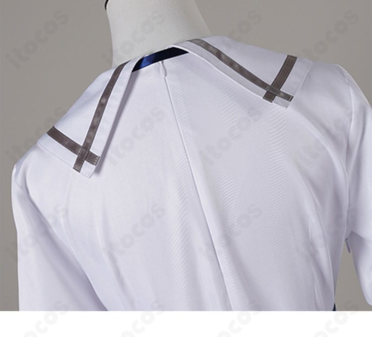 若葉睦 月ノ森女子学園 夏服の背面装飾ディテール。背中の切り替えと装飾の再現度を示す接写画像。