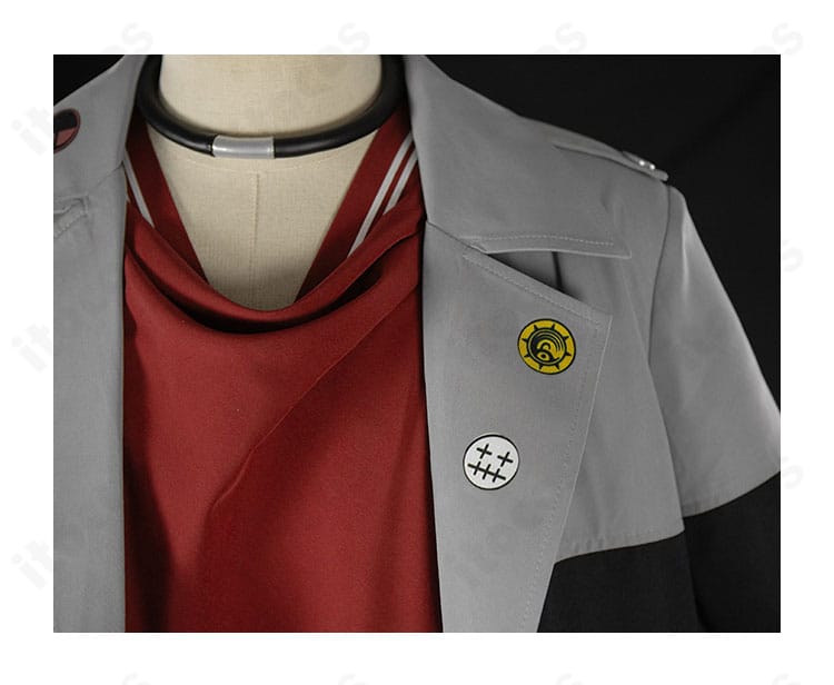 エンジン衣装の襟元ディテール。立ち上がる襟の形状とステッチワーク、素材感を接写で示す画像