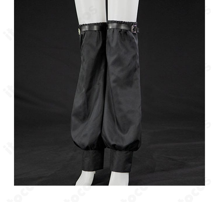 レッグカバーのディテール。リヨウ衣装の脚部カバーの形状と固定バランスがわかる画像。