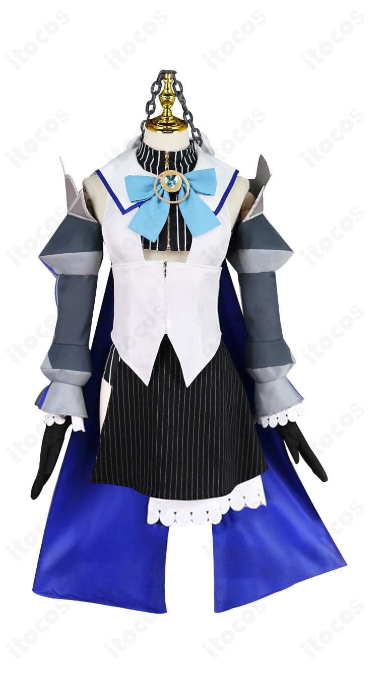 オーロ・クロニー 初期衣装コスプレの正面全体図（マントと時計モチーフが見える）