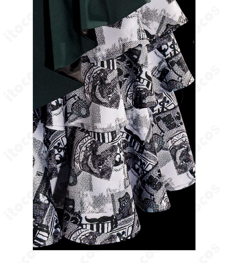 スカート模様の近接。柄のコントラストと目の細かさ、撮影時の映え方が分かる写真。