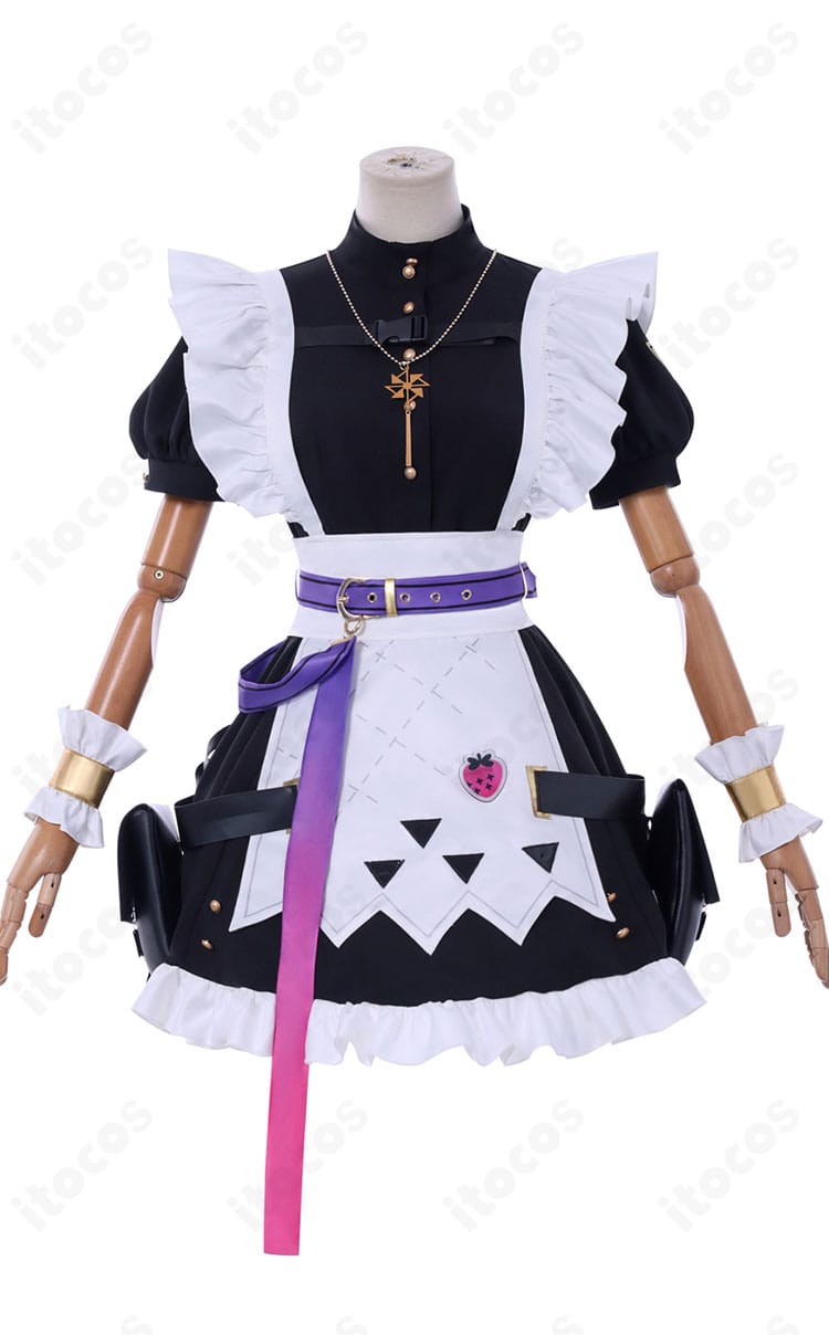 風楽奏斗 メイド服コスプレの正面全体像。エプロンとワンピースのバランスが分かる写真