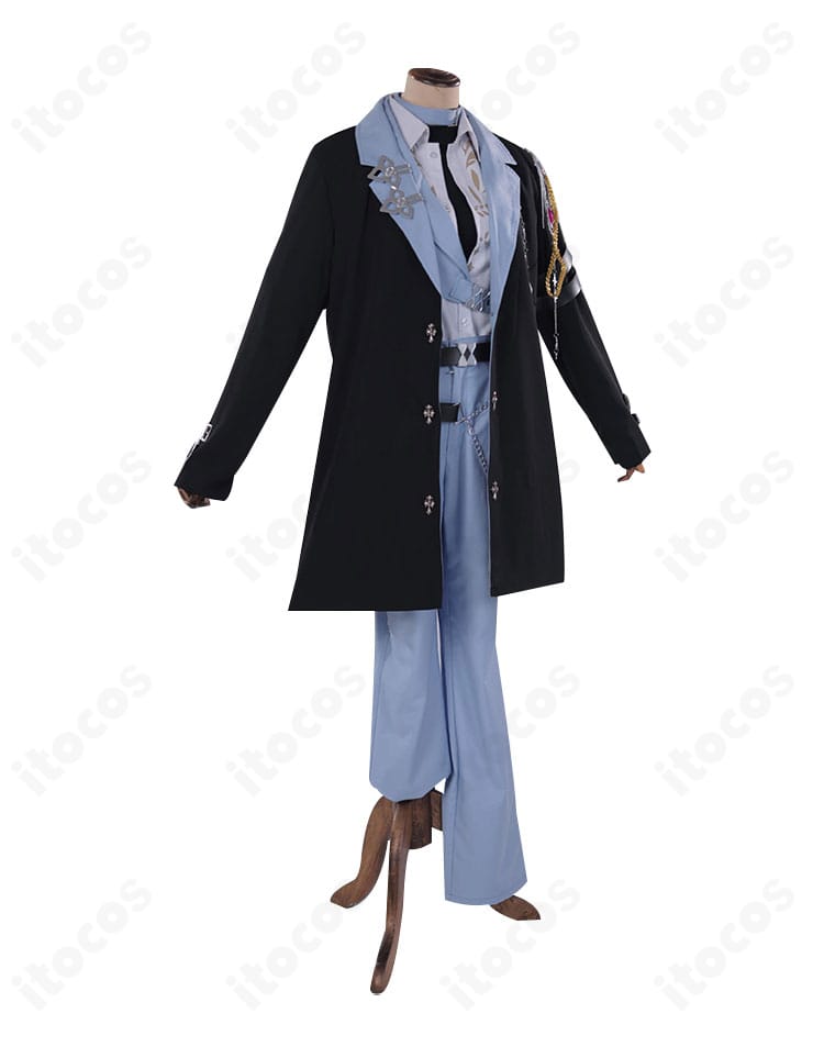 側面シルエット。肩線から裾までの美しいラインを確認できるケイリクス・デボネア衣装