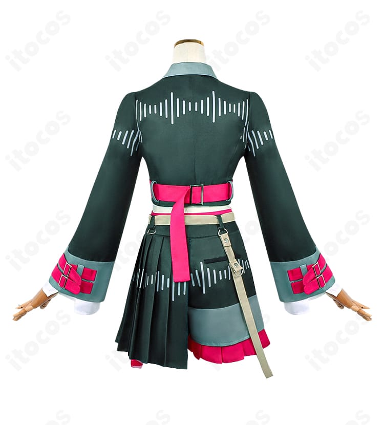 商品背面の全体像。背面シルエットと腰帯の位置関係を確認できる重音テト衣装