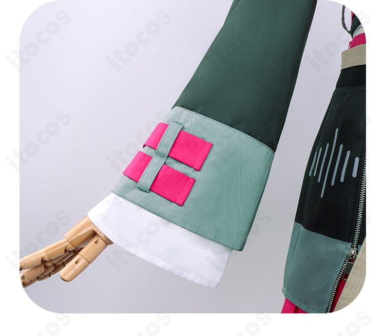 袖の装飾詳細。ラインと意匠の仕上がりを示す重音テトコスプレ衣装の袖デザイン