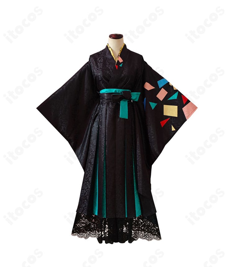 初音ミク ニューイヤー2024 袴コスプレ衣装の正面ビュー。配色と丈感、袖の透け感が確認できる画像。