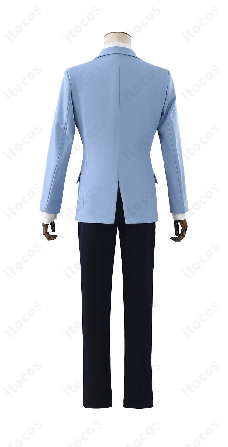 商品背面。カードキャプターさくら男子制服コスプレの背面ラインと裾の落ち感を確認できる画像