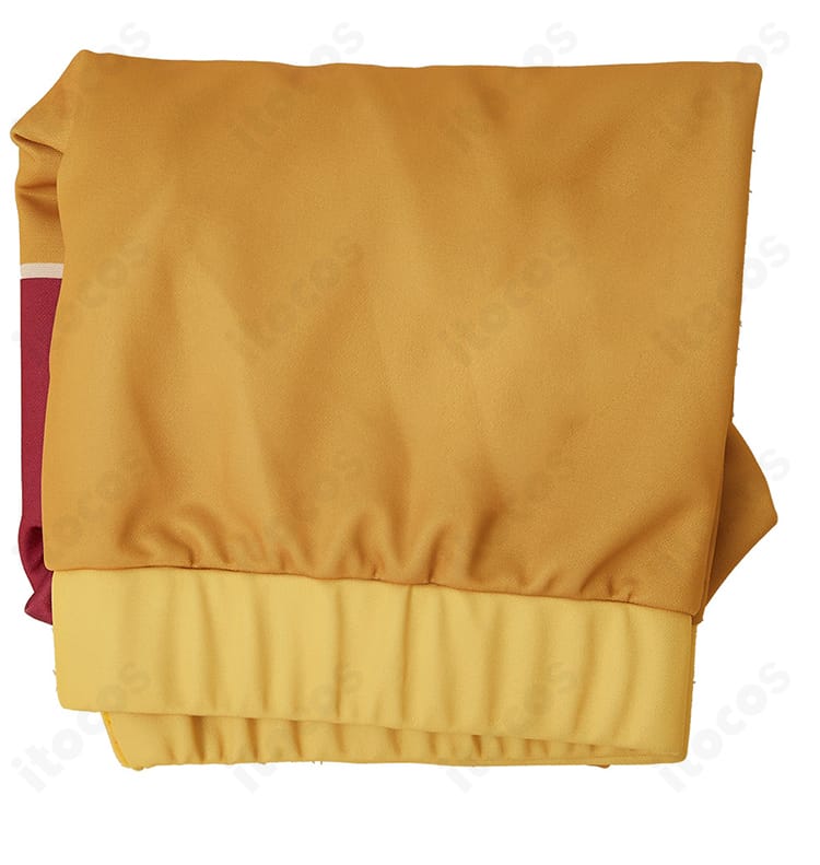 アマテ・ユズリハ コート衣装のセット内容。コート一式の構成を俯瞰で確認できるレイアウト。