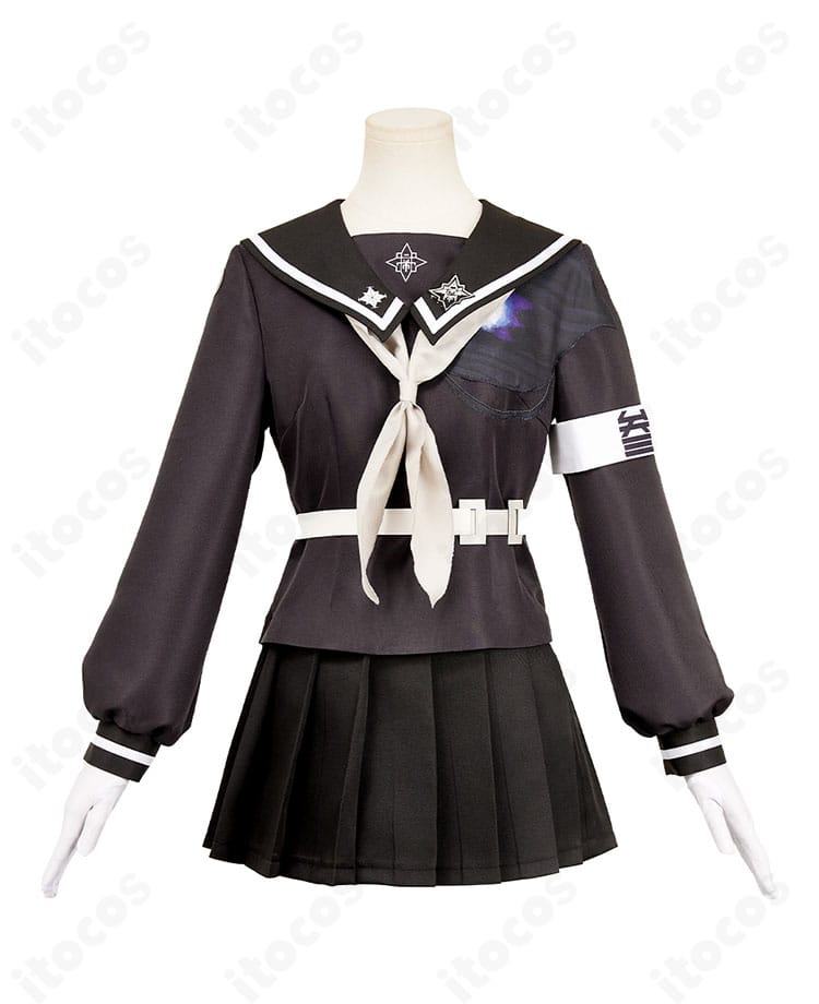 HUNDRED LINE -最終防衛学園- コスプレ衣装の着用イメージ。通気性と着心地を重視した設計