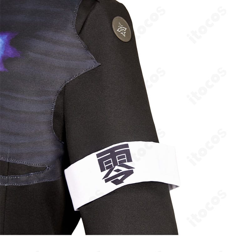 肩・袖の装飾ディテール。ステッチワークと切り替えで立体感を出した澄野拓海の制服意匠