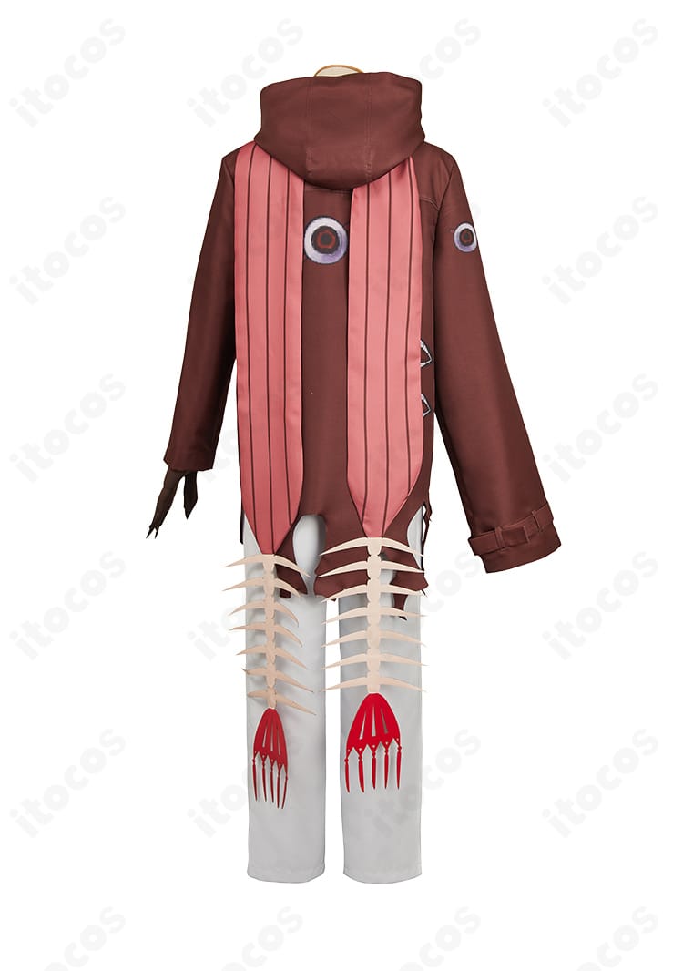 三葉惣助 コスプレ衣装の背面、襟元から裾までのシルエットと装飾ディテール