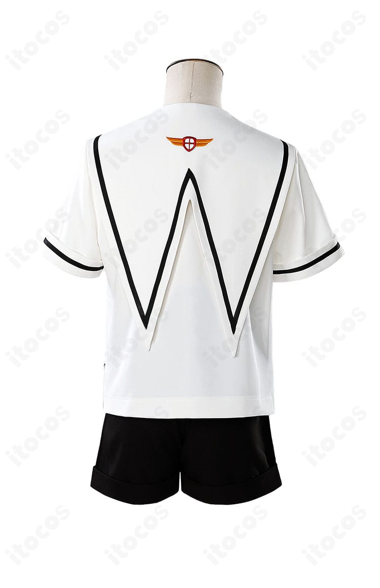 李小狼 夏服コスプレの背面。披肩風ディテールと背面ラインの再現を示すバックショット。