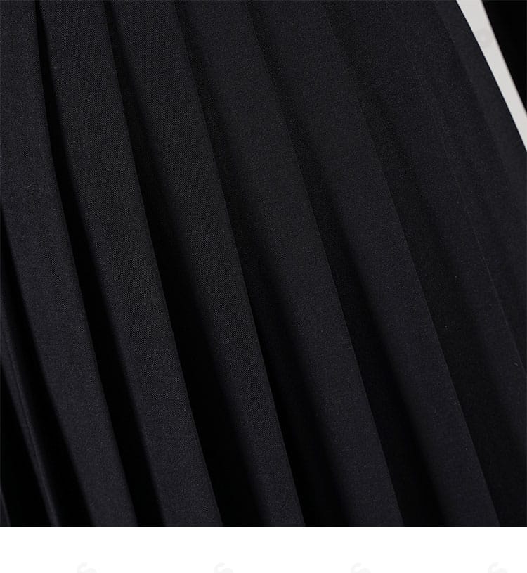 白矢環（シロ）衣装のスカート装飾アップ。段フリルと端処理のこだわりが分かる近接カット。