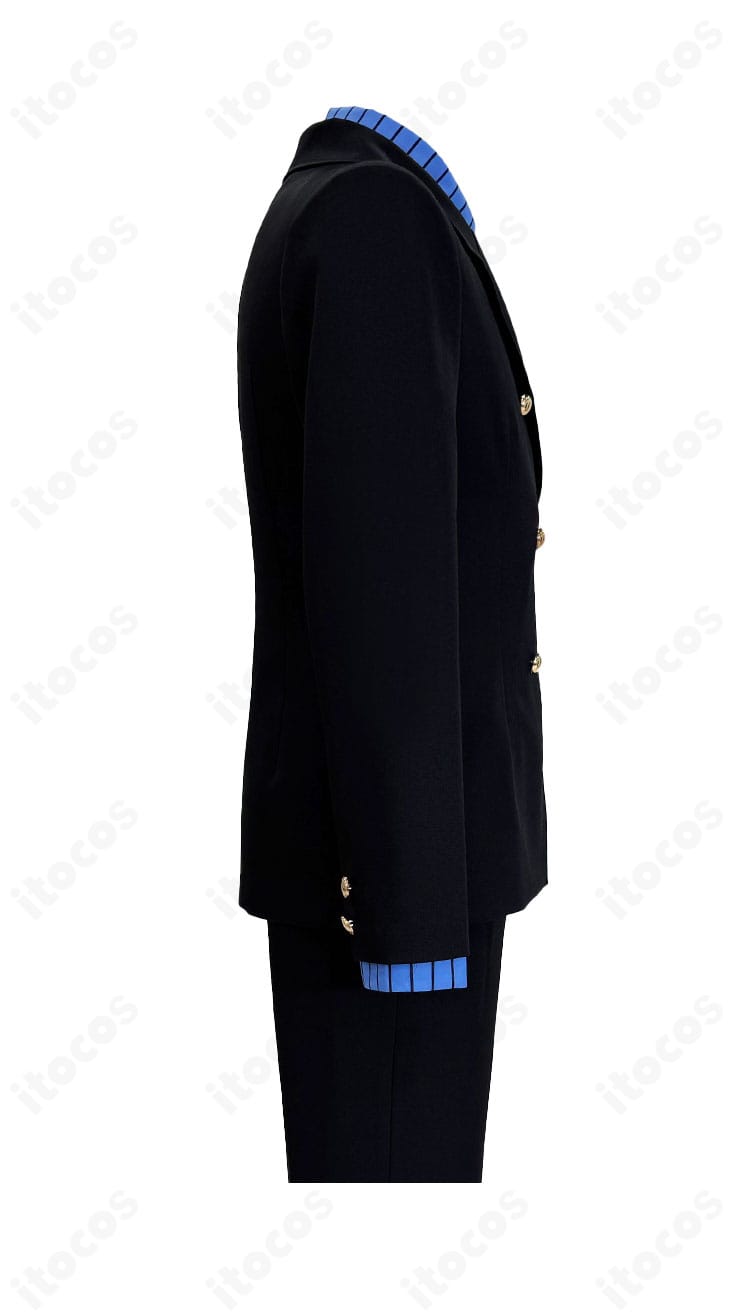 ONE PIECE サンジ コスプレ衣装 右袖のボタンとステッチの近接ディテール