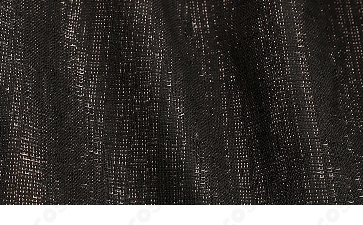 生地表面の質感ディテール。発色と手触りを確認できるツイステ衣装の素材感。