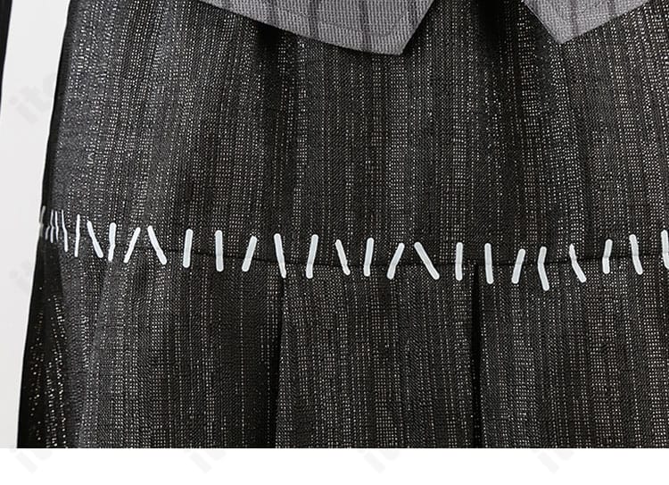 裾装飾のディテール。ヴィル・シェーンハイト衣装の美しい仕上がりと縫製ライン。