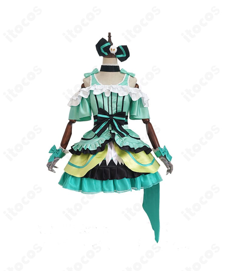 南ことり さくらプリン♪コスプレ衣装の正面アップ。リボンや刺繍風ディテール、色彩コントラストが分かるカット。