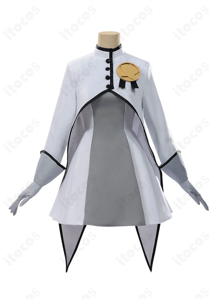 正面全身画像。コートとワンピースのライン、胸章と帽子を含むデザインの全体像が明瞭。