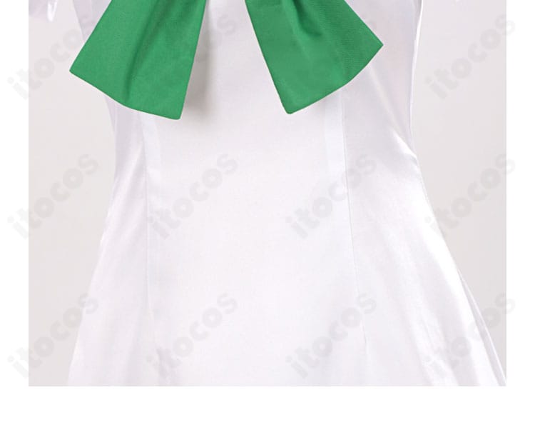 木之本桜 私服コスプレ 腰部分のディテール接写。縫製と切替ラインの美しさを強調。