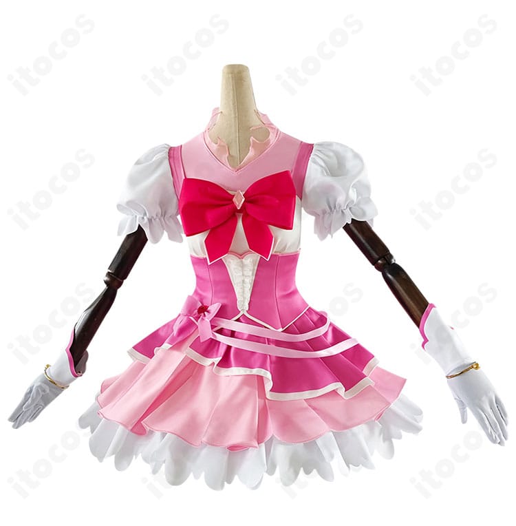 キュアミラクル ピンクダイヤスタイル衣装の正面ディテール。胸元リボンとコルセットベルトの意匠がわかる画像