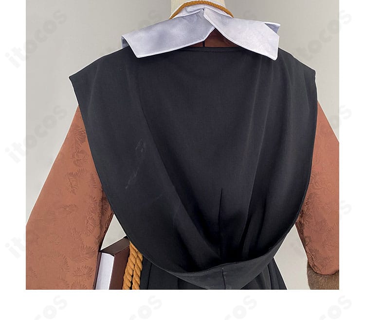 背面フード／フード風ディテールの構造アップ