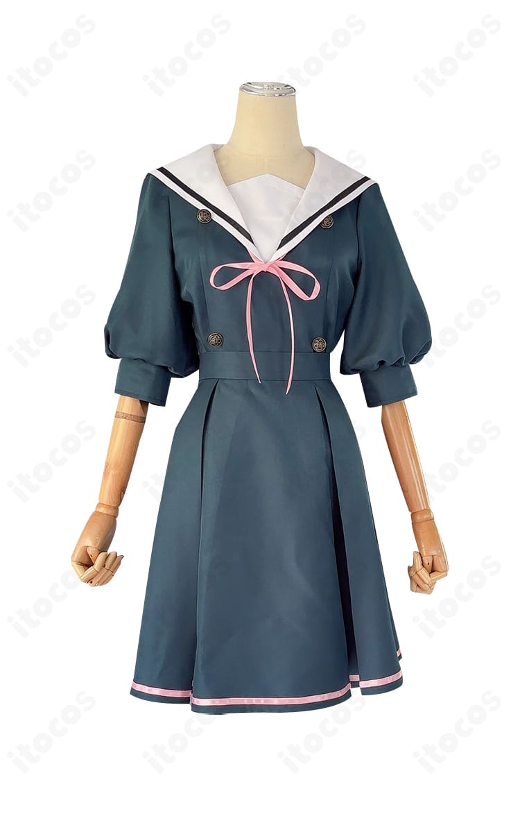 薫る花は凛と咲く 和栗薫子 制服コスプレ一式の全身コーディネート。帽子とベスト、ワンピースが清楚にまとまった正面イメージ。