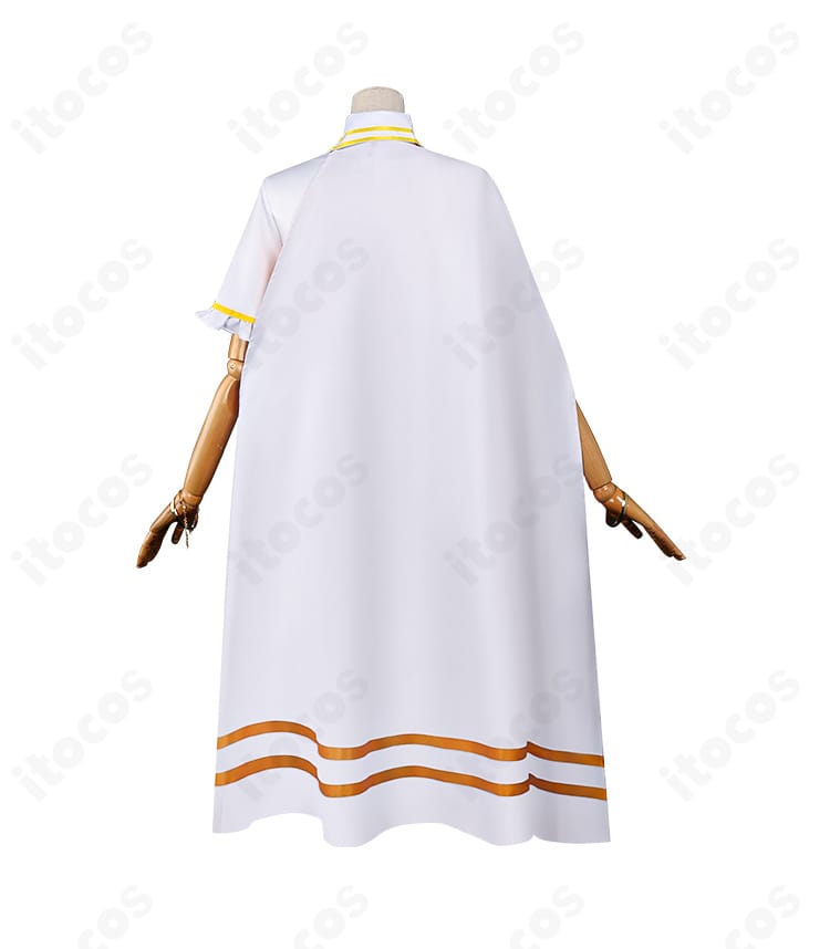 三俣チョコ 魔法衣装コスプレ｜背面デザインと装飾配置を示す写真