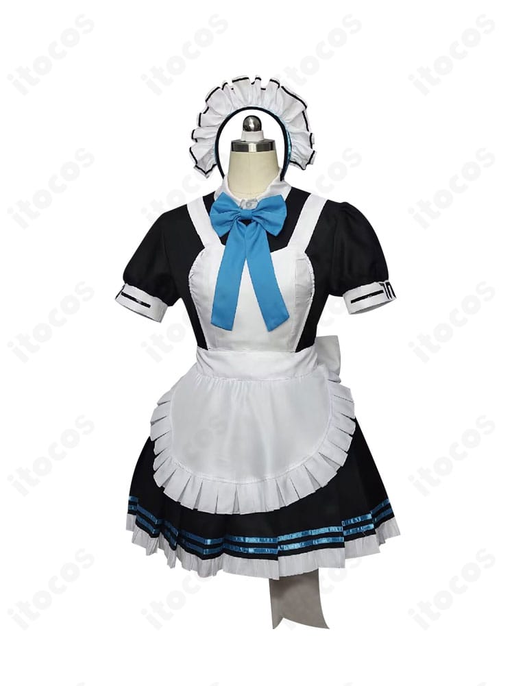 ブルーアーカイブ 角楯カリン メイド服コスプレの正面全体。ウエストラインとエプロンのバランス、胸元リボンの配置を確認できる画像。