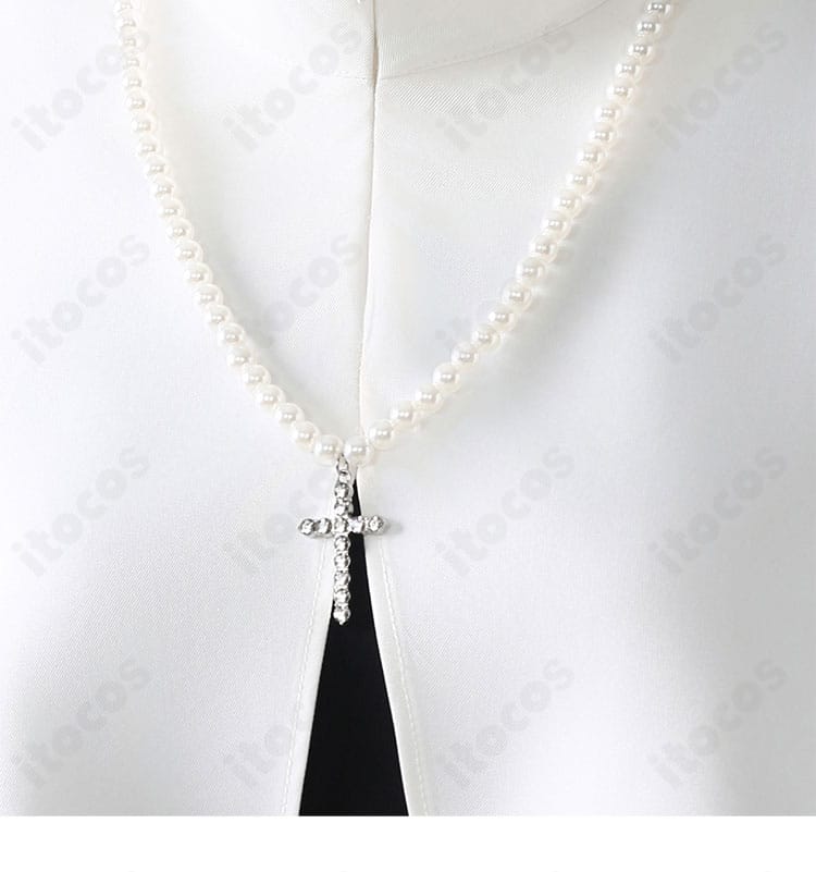 その着せ替え人形は恋をする 喜多川海夢 ロゼ修道服のネックレス装飾アップ。トップの形状と配置バランスを強調