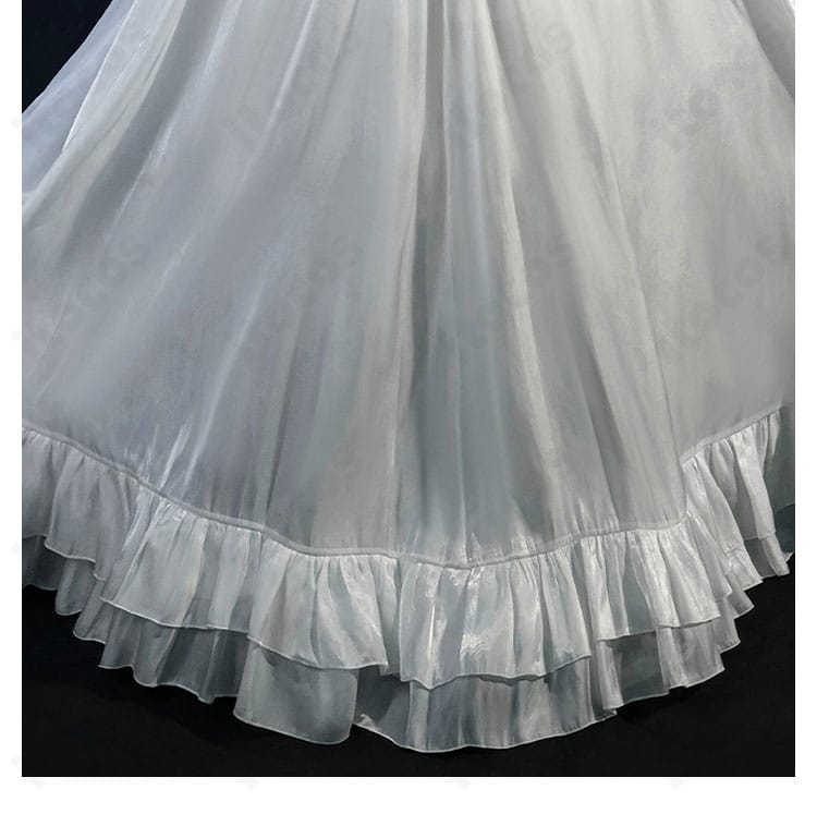 ジェーナス『朝焼けに輝く誓い』コスプレ衣装のスカート裾ディテール。縁取りとドレープ感の美しい仕上がり。