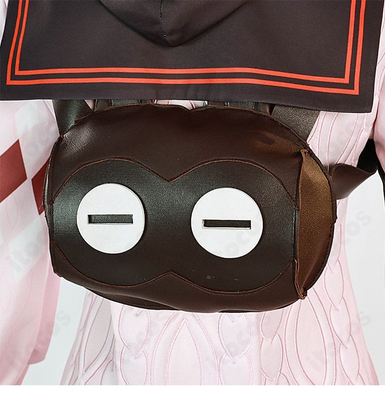 ゼンレスゾーンゼロ 浮波柚葉 コスプレ衣装の背面リュック風アクセサリーと棘状パーツの造形アップ