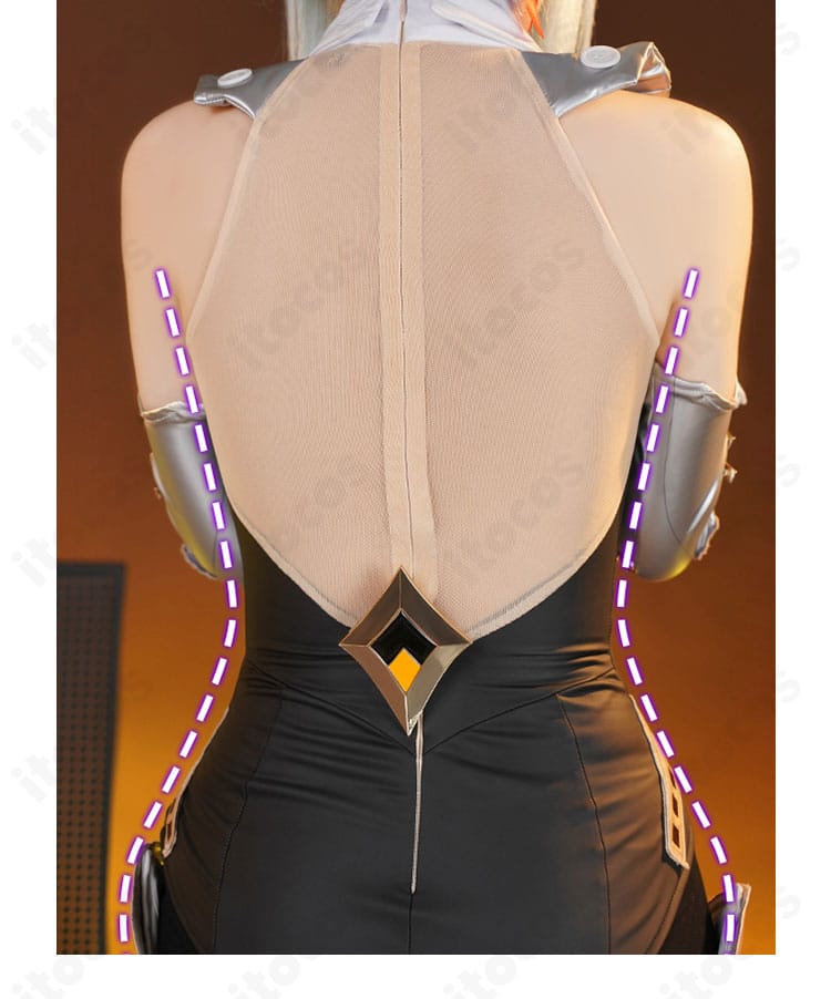 原神 イネファ 女性型ロボットの背飾り拡大。質感と造形の細部表現を強調。