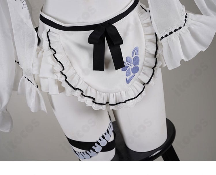 兎田ぺこら メイド水着 エプロン正面ディテール｜メイド要素を際立てる切替とフリル