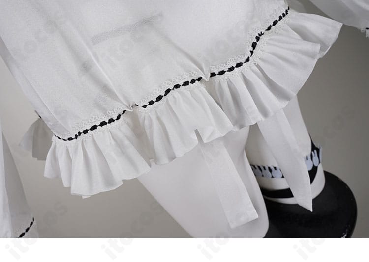 兎田ぺこら メイド水着 コート裾装飾ディテール｜端処理とテープワークの再現性