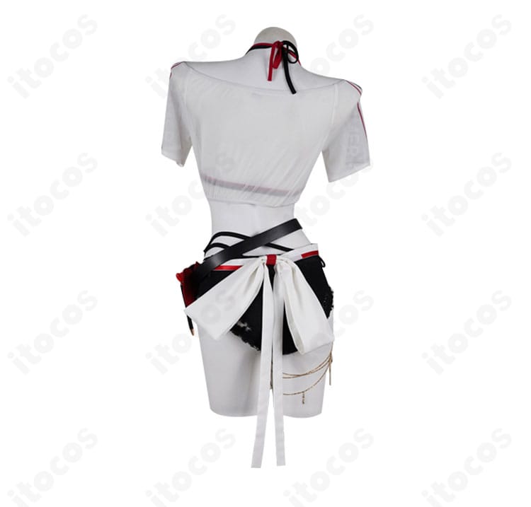 ショートパンツとベルトの見え方を示したコーディネート例