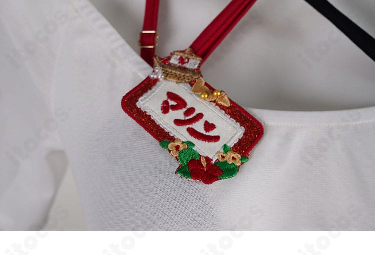 背部蝶結びの結び方とフィット感の調整例