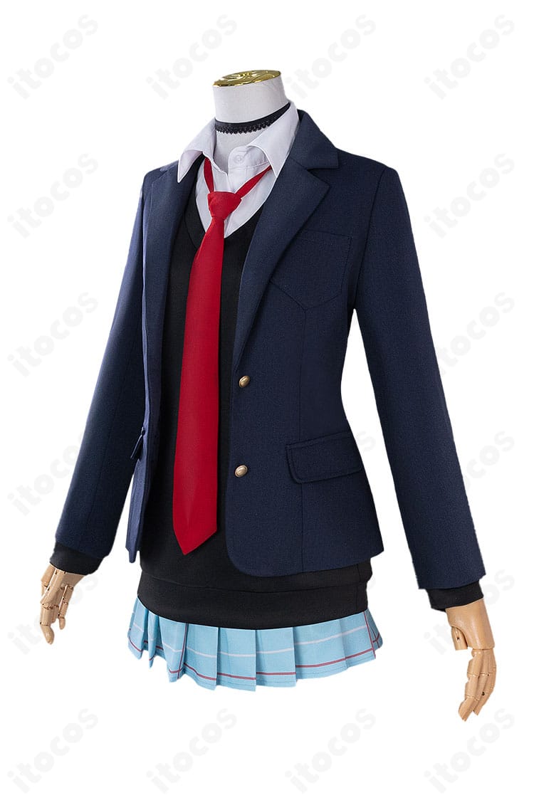 喜多川海夢 制服用コスプレブーツ 左斜め前アングル｜トゥ〜甲のラインとステッチのディテールが分かる画像