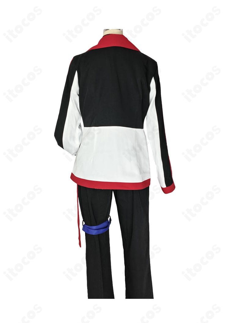 Limbus Company ユーリ コスプレ衣装の背面ビュー。後ろ姿の丈感と縫製ラインを忠実に再現。