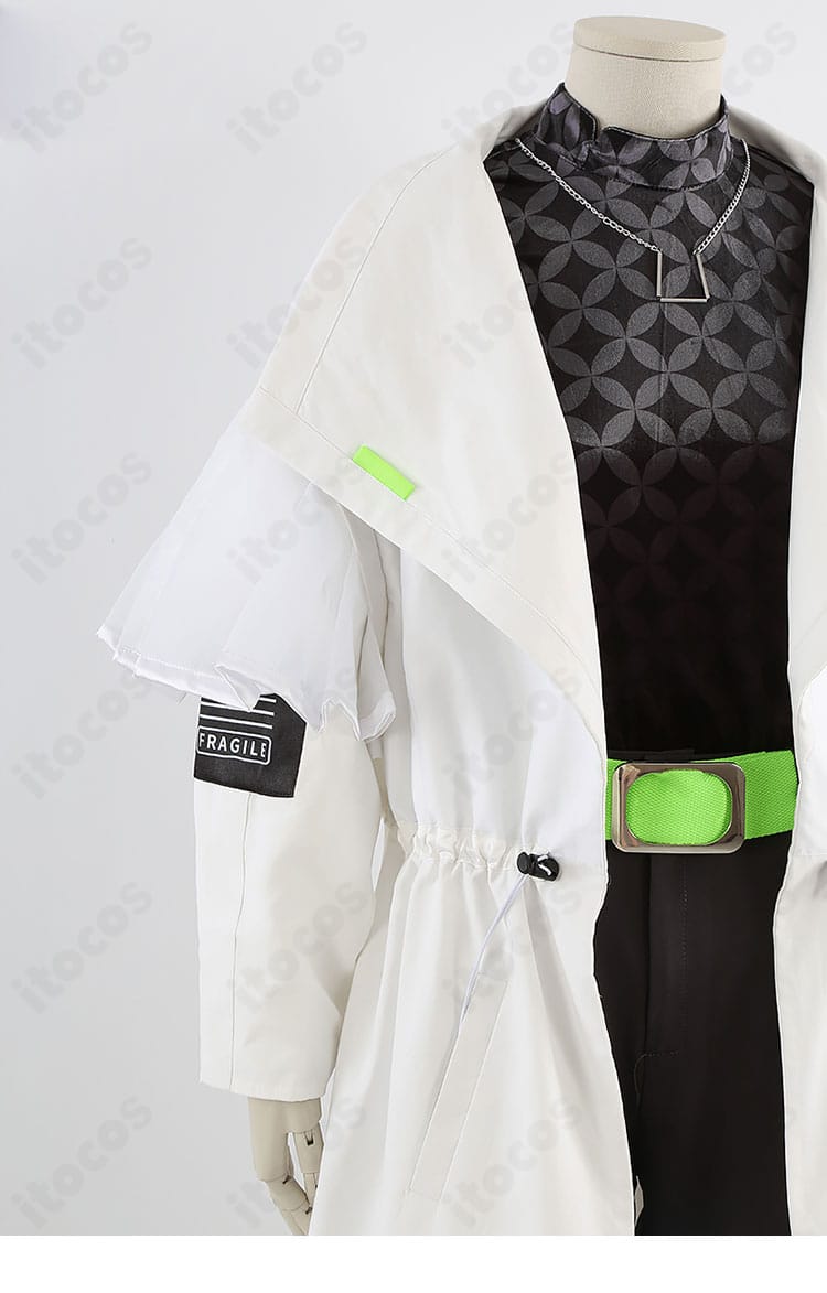 プロセカ「フラジール」コート 襟元ディテール。ラペルの角度と縫製の仕上げ