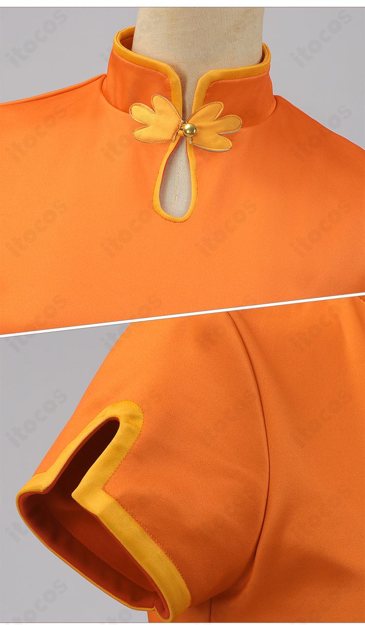 木之本桜 チャイナ風コスチュームの衿元と袖ディテール。装飾の精度と縫製の美しさが伝わる近接カット。