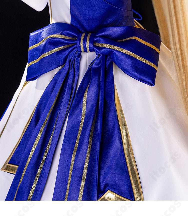 FGO アーキタイプ:アース コスプレ衣装の背面大型リボンのクローズアップ。ボリュームと結び目の造形がわかる写真