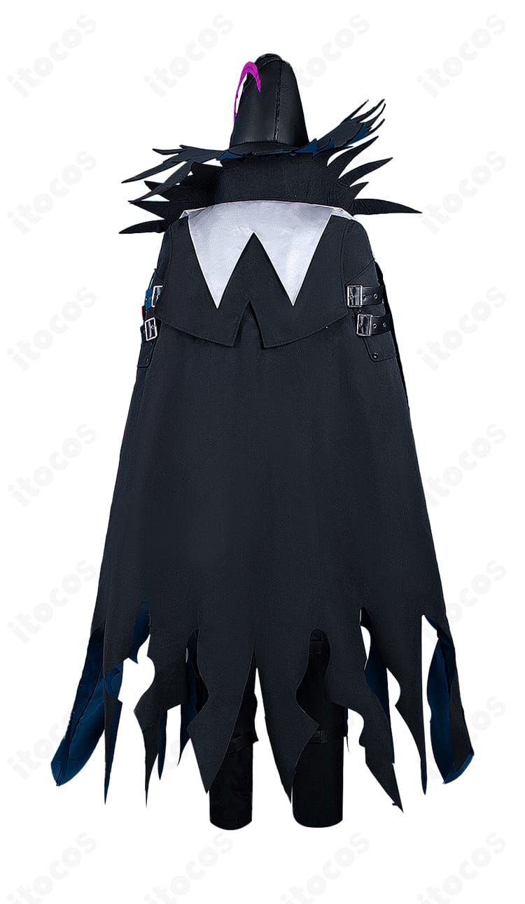 背面全体図。コート背面の切り替えとベルトコンポーネント、シルエットの広がりを確認できる画像。