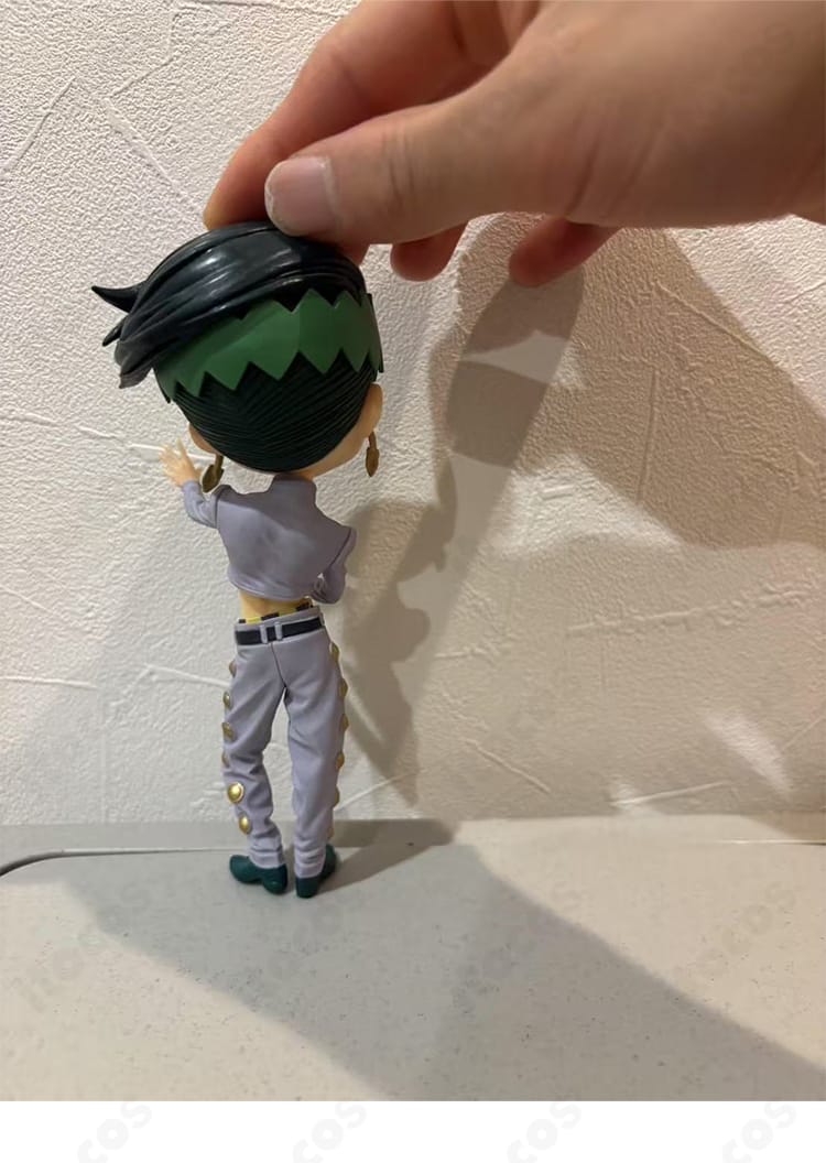 岸辺露伴 Part4 通常衣装コスプレの質感とディテール。ジャケットとインナーのレイヤー感、動きやすい設計を示す角度の異なるカット