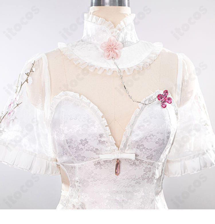 勝利の女神：NIKKE ドロシー チャイナドレスの立体的な襟元装飾アップ。ディテールや質感が分かるクローズアップ。