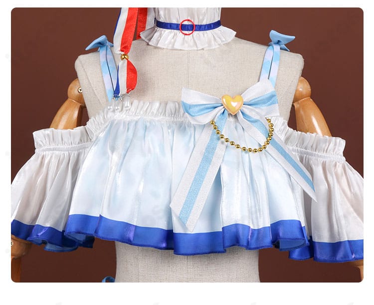 桃井愛莉 コスプレ衣装 トップスの胸元リボンと装飾ディテール