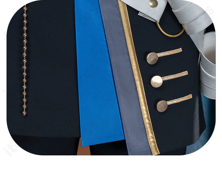 衣裾装飾の縫製と仕上げ。裾ラインのステッチと装飾トリムの質感が分かる写真