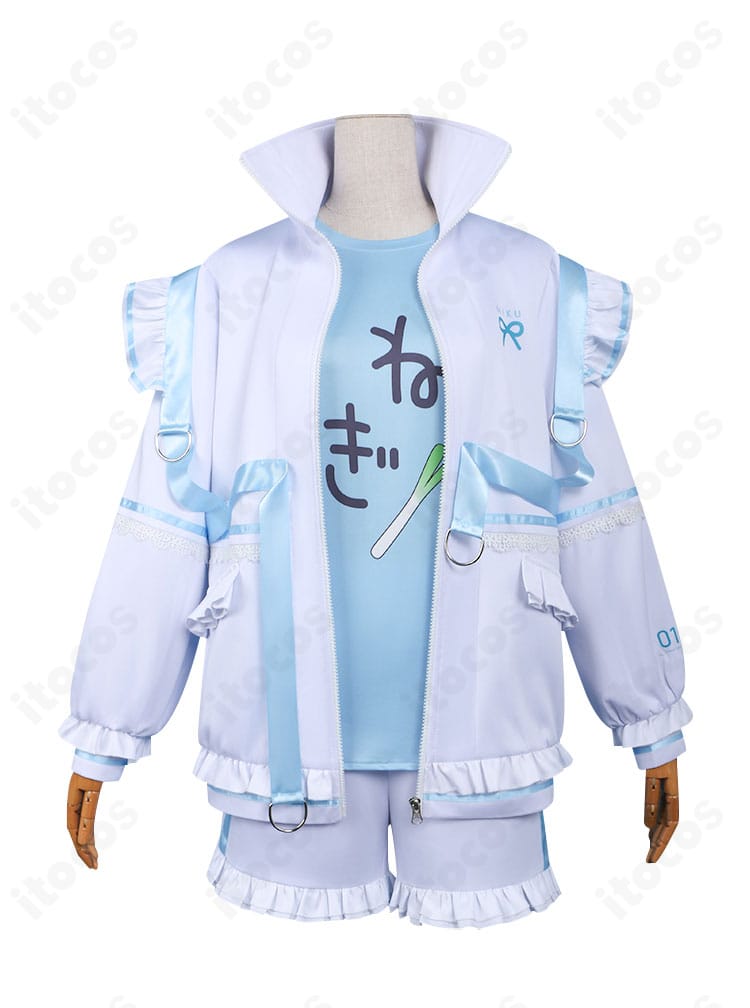 初音ミク ドン・キホーテフェア2025衣装 正面全体。コート・トップス・ショートパンツのセット内容が分かるカット