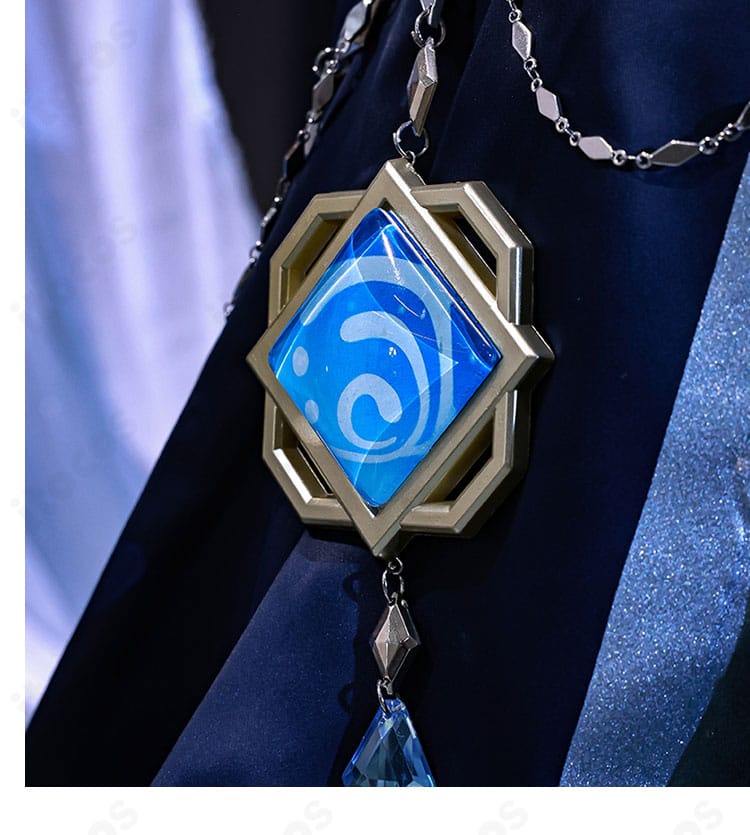 夜蘭 腰間アクセサリーのアップ。静謐の饗宴らしい意匠をクリアに捉えたカット